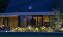 Tuinverlichting in plantenbakken van in-lite