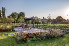 Sfeervolle tuinaanleg in Papendrecht