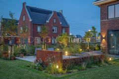 Cortenstaal wanden in tuin Papendrecht