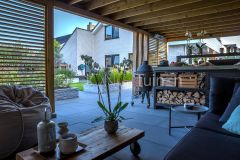 Luxe overkapping op maat gemaakt in Papendrecht