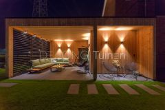 Chique overkapping met shutters in Sliedrecht